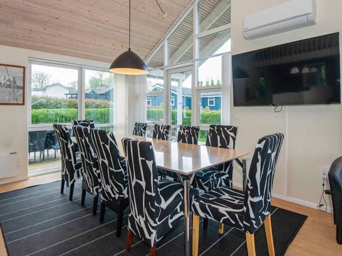 12 Person Holiday Home In Aabenraa Loddenhoj ภายนอก รูปภาพ
